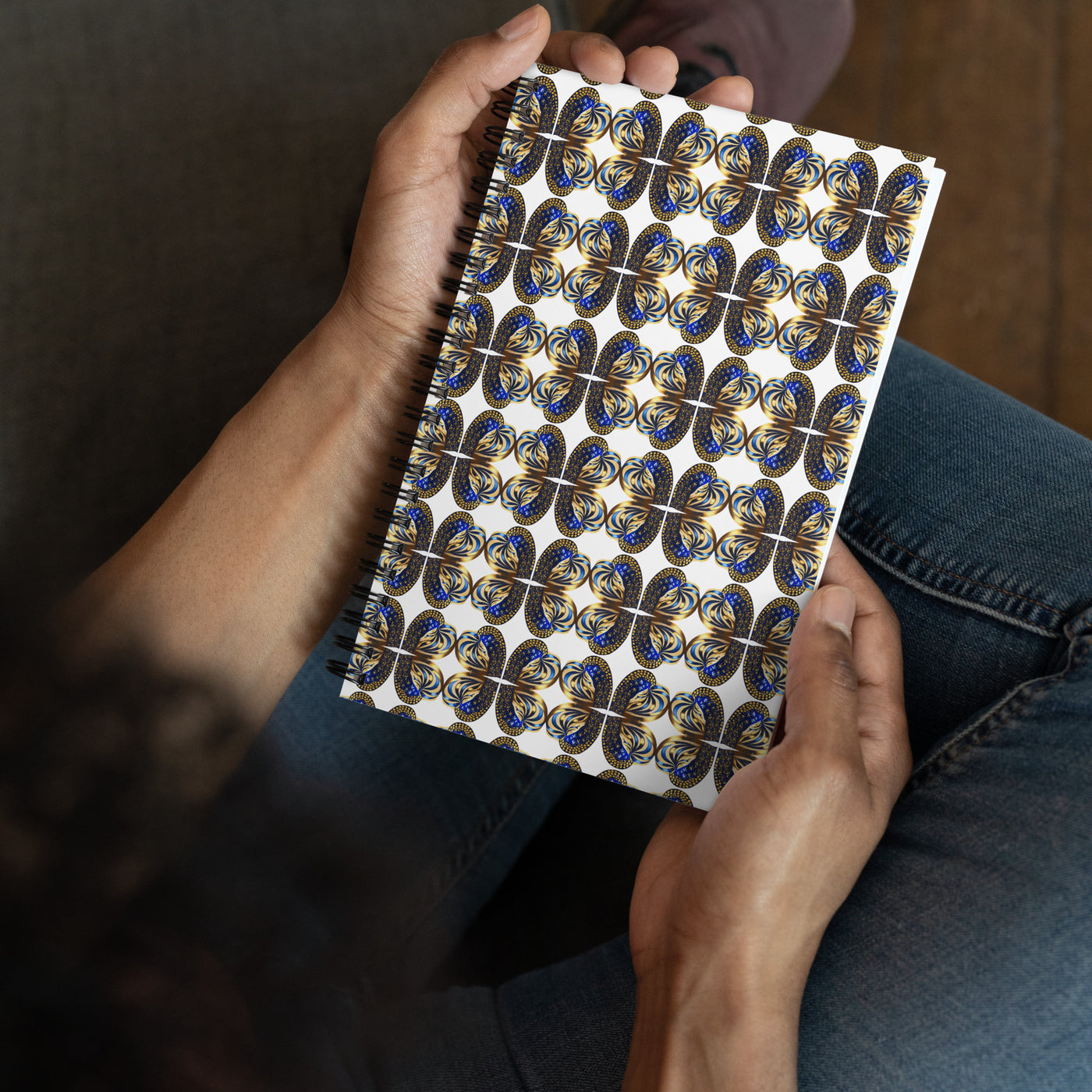 Aoujan Notepad